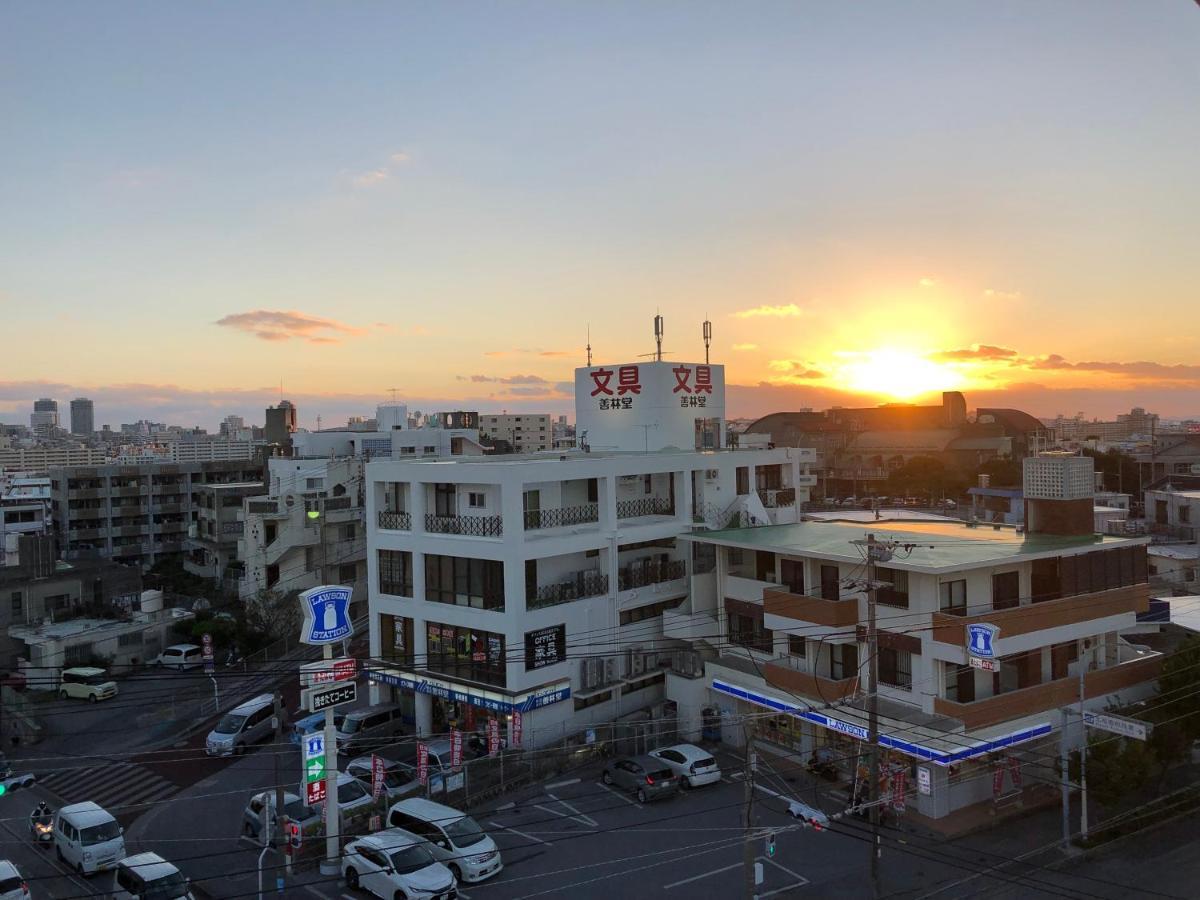 Hotel Y'Rise To Urasoe المظهر الخارجي الصورة